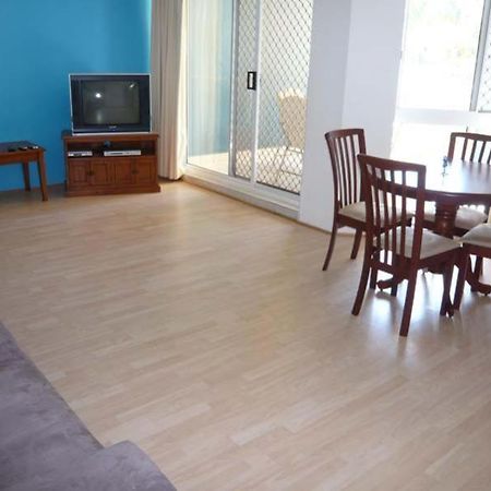 Palm Beach Holiday Resort Gold Coast Room photo